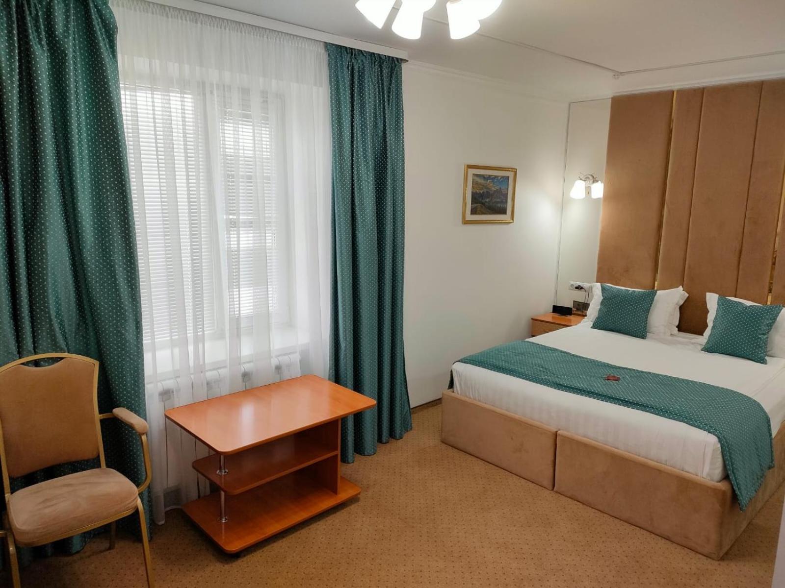 Kurmet Hotel Орал Екстер'єр фото
